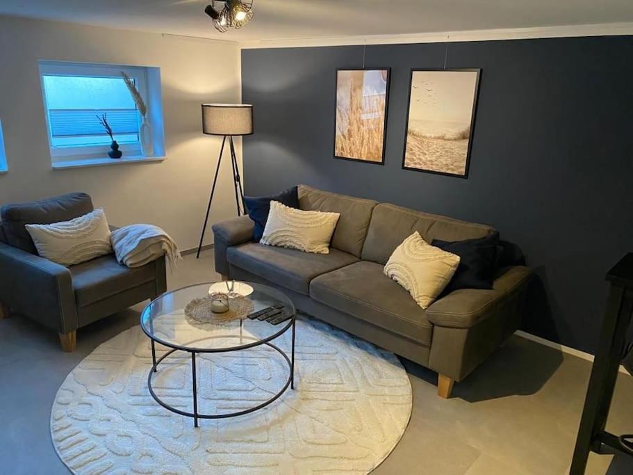 Ferienwohnung Hereinspaziert Вільгельмсгафен Екстер'єр фото